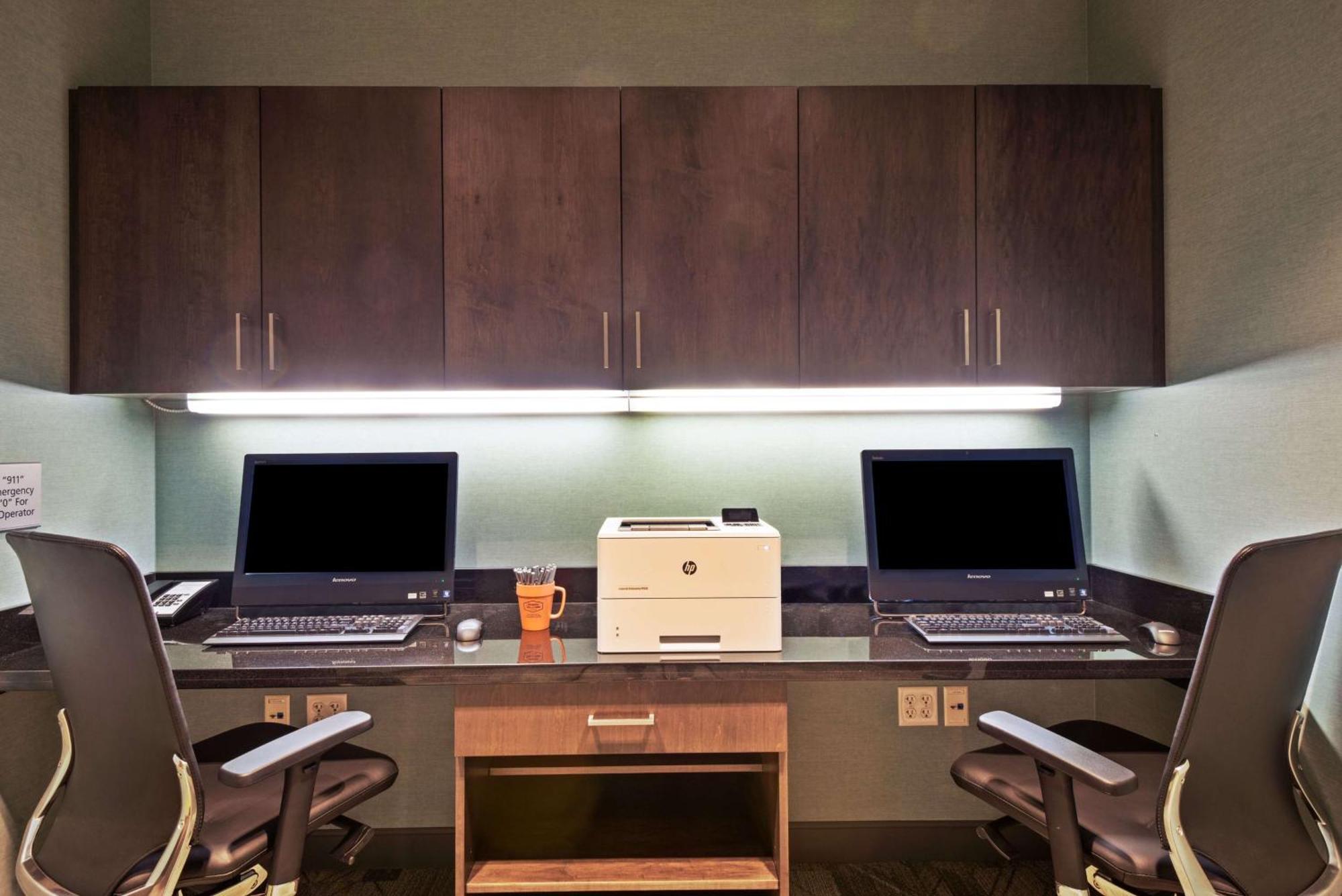 Hampton & North Huntingdon-irwin, Pa Hotel 3*