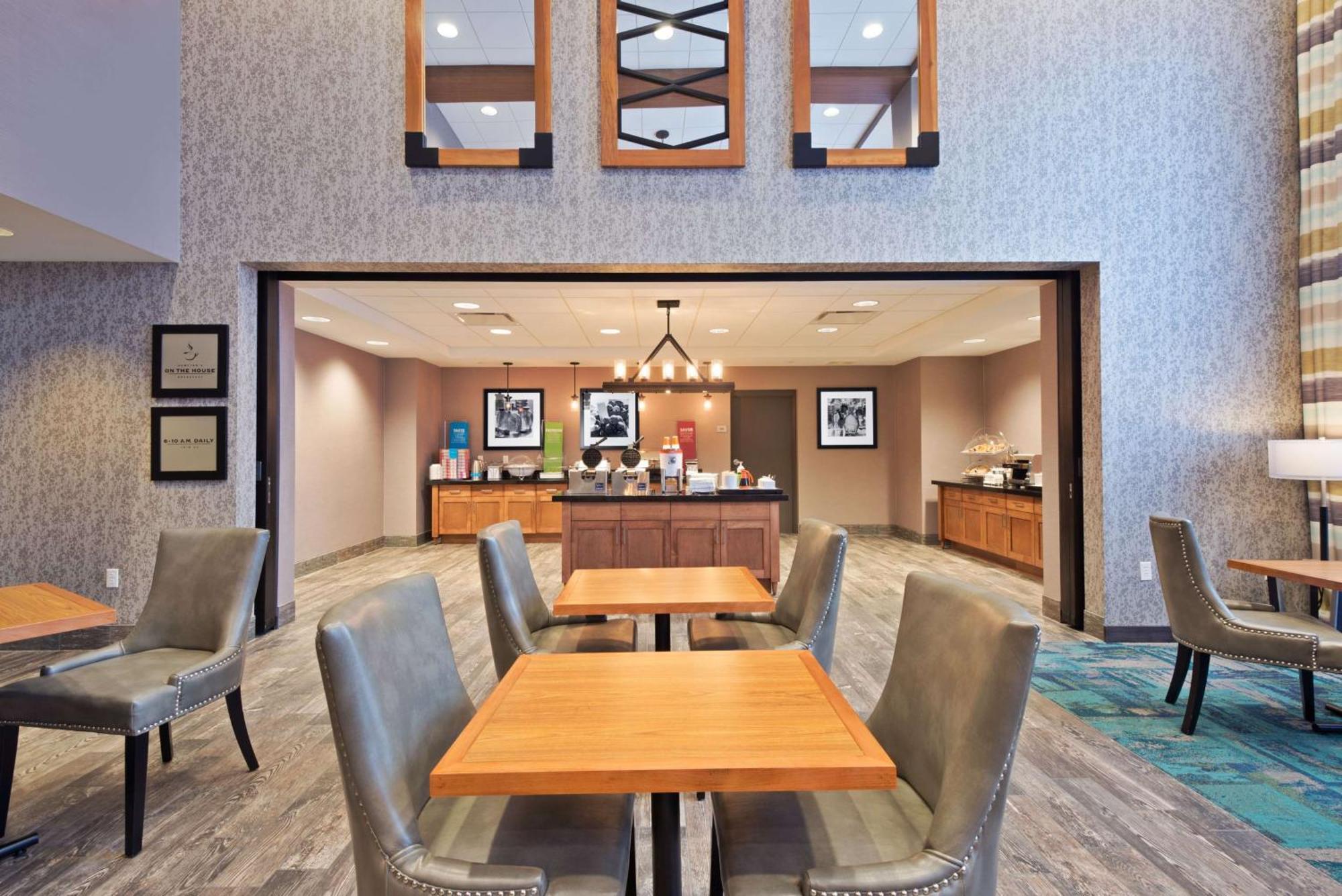 Hampton Inn & Suites North Huntingdon-Irwin, Pa 3*